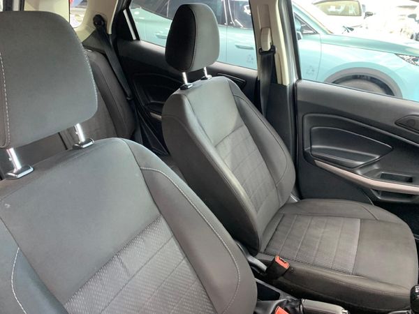 2020-Ford-EcoSport-15-TDCi-Ambiente image:9