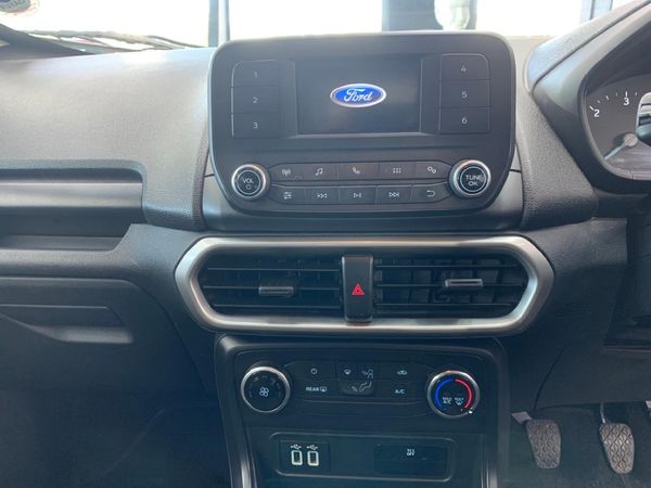 2020-Ford-EcoSport-15-TDCi-Ambiente image:12