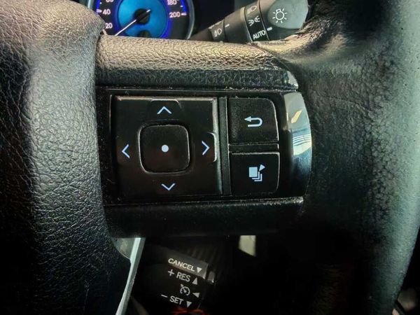 2018-Toyota-Hilux-28-GD-6-Raised-Body-Raider-Extra-Cab-Auto image:14