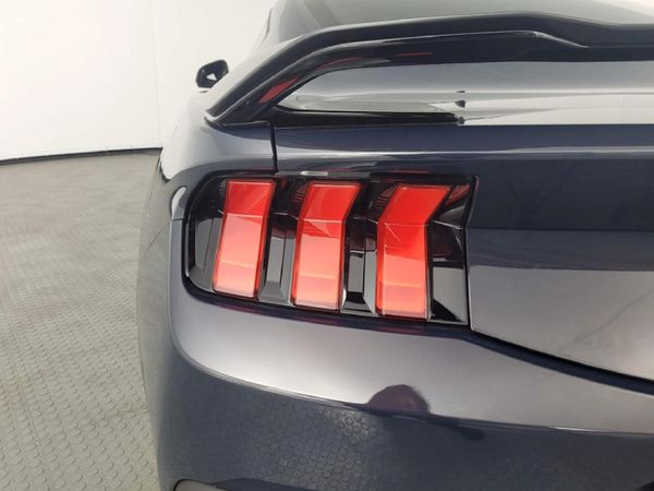 2026-Ford-Mustang-Dark-Horse-Fastback image:17
