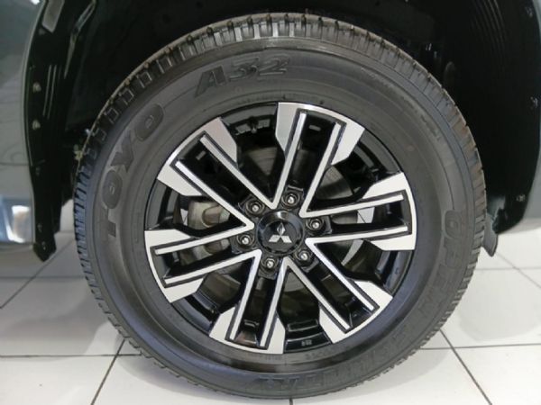 2026-Mitsubishi-Pajero-Sport-24D-4x4-Auto image:14