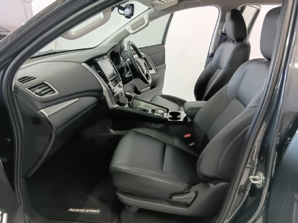2026-Mitsubishi-Pajero-Sport-24D-4x4-Auto image:6