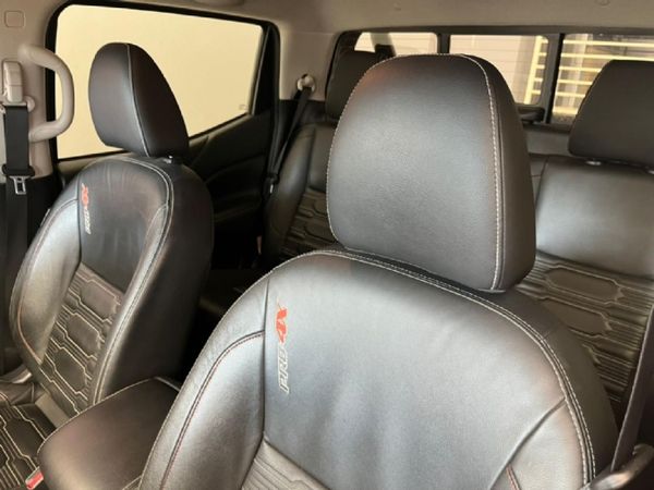 2023-Nissan-Navara-25-DDTi-PRO-4X-4X4-Auto-Double-Cab image:7