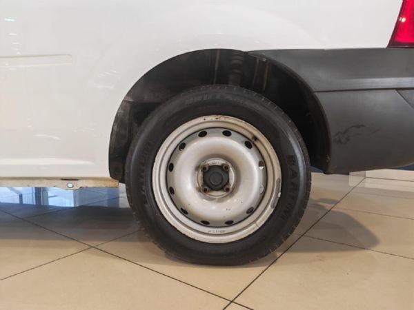 2024-Nissan-NP200-16 image:4