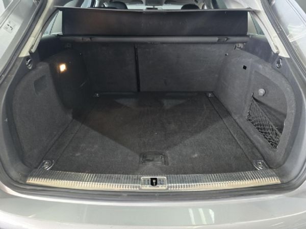 2016-Audi-A4-Allroad-20-TDI-quattro-Auto image:18