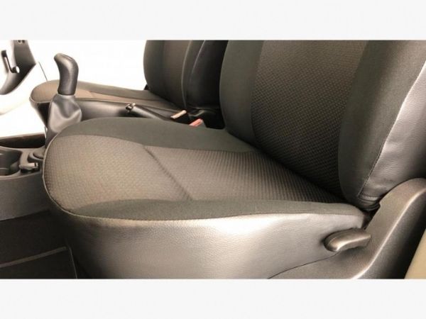 2021-Nissan-NP200-16-AC-Safety-Pack image:11