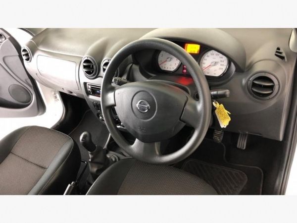 2021-Nissan-NP200-16-AC-Safety-Pack image:13