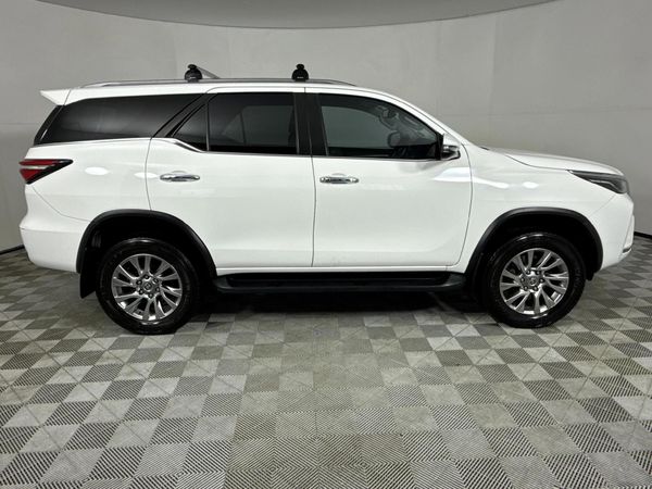 2020-Toyota-Fortuner-28-GD-6-4x4-VX-Auto image:13