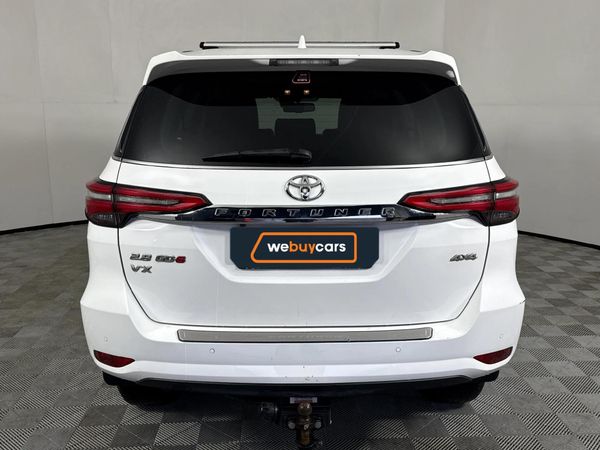 2020-Toyota-Fortuner-28-GD-6-4x4-VX-Auto image:14