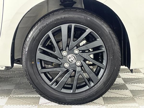 2025-Toyota-Vitz-10-XR-AMT image:5