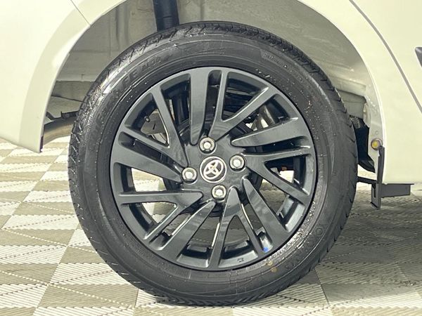 2025-Toyota-Vitz-10-XR-AMT image:7