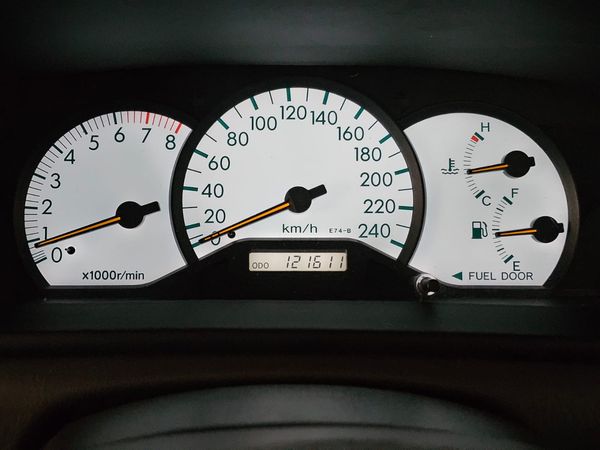 2005-Toyota-Corolla-140i image:8