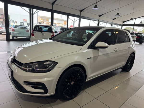 2018-Volkswagen-Golf-VII-14-TSI-Comfortline-Auto image:2