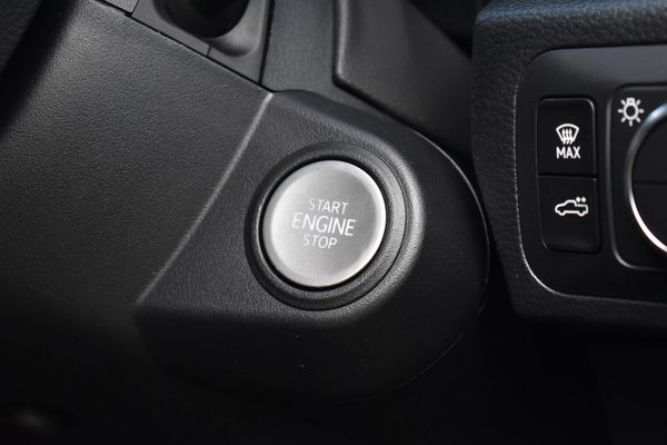 2026-Volkswagen-Amarok-30-TDI-V6-184kW-4Motion-Aventura-Auto-Double-Cab image:18