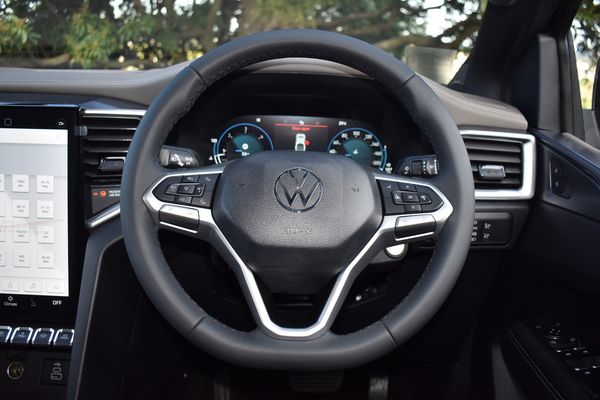 2026-Volkswagen-Amarok-30-TDI-V6-184kW-4Motion-Aventura-Auto-Double-Cab image:24