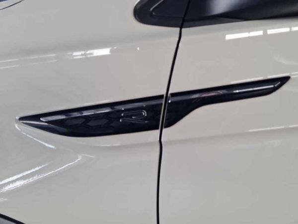 2022-Volkswagen-Taigo-10-TSI-R-Line-Auto image:16