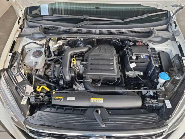 2022-Volkswagen-Taigo-10-TSI-R-Line-Auto image:18