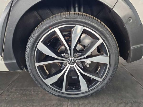 2022-Volkswagen-Taigo-10-TSI-R-Line-Auto image:19