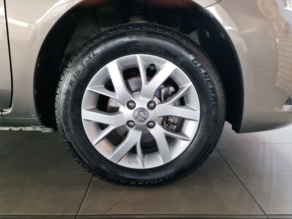 2017-Nissan-Almera-15-Acenta-Auto image:19