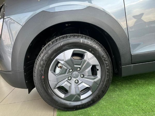 2026-Mahindra-XUV-3XO-12T-MX2 image:6