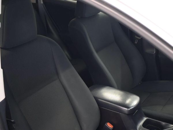 2015-Toyota-RAV4-20-GX-Auto image:11
