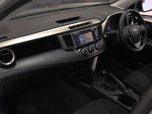 2015-Toyota-RAV4-20-GX-Auto image:14