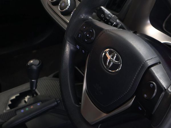 2015-Toyota-RAV4-20-GX-Auto image:17