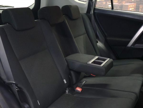 2015-Toyota-RAV4-20-GX-Auto image:19