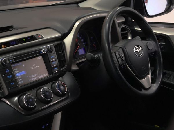 2015-Toyota-RAV4-20-GX-Auto image:20