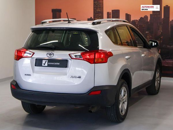 2015-Toyota-RAV4-20-GX-Auto image:7
