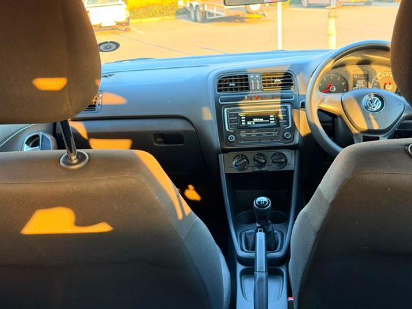 2020-Volkswagen-Polo-Vivo-14-Trendline-5-dr image:10