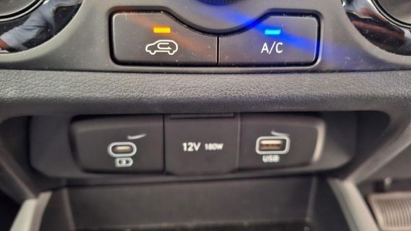 2025-Hyundai-Exter-12-Premium-Auto image:31