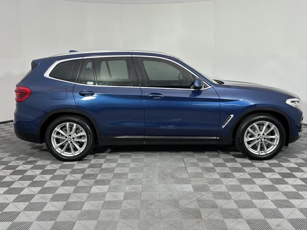 2019-BMW-X3-xDrive20d image:18
