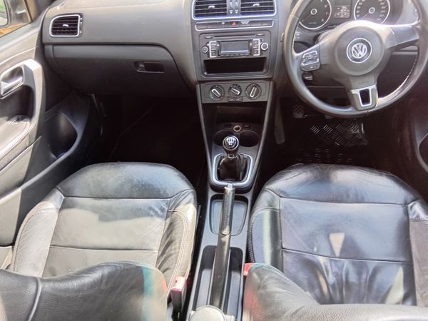2014-Volkswagen-Polo-GP-12-TSI-Comfortline-66kW image:8