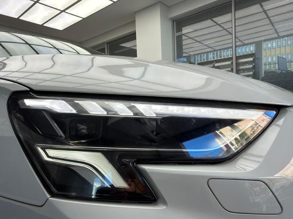 2023-Audi-A3-Sportback-14-TFSI-Auto-Advanced-35-TFSI image:9