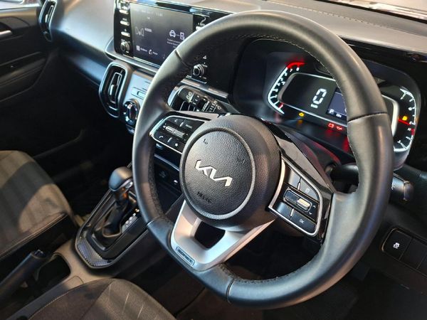 2022-Kia-Sonet-15-EX-CVT image:3