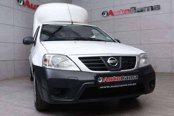 2022-Nissan-NP200-16-AC-Safety-Pack image:2