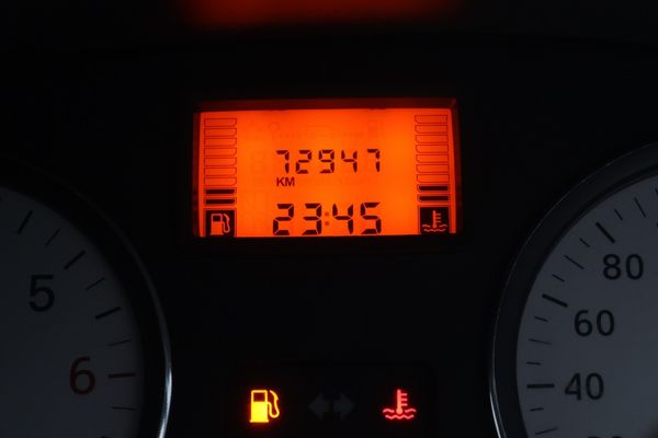 2022-Nissan-NP200-16-AC-Safety-Pack image:5