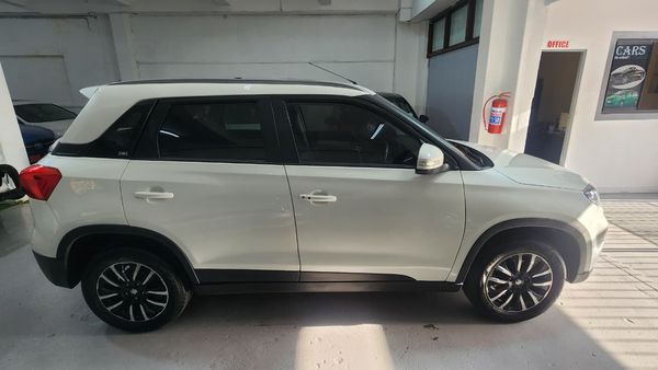 2022-Suzuki-Vitara-Brezza-15-GL-Petrol-Manual image:4