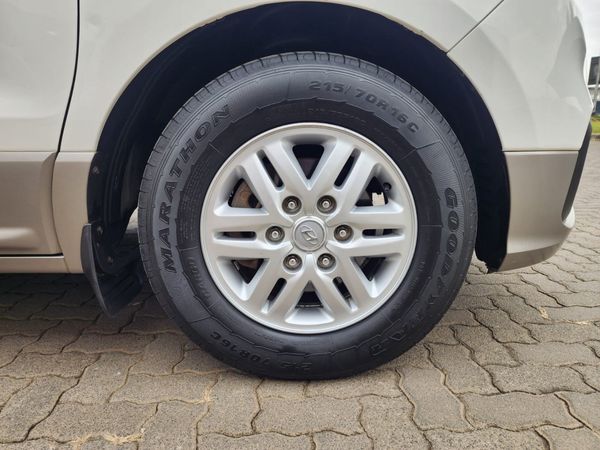 2021-Hyundai-H-1-25-CRDi-Elite-Auto-12-seat image:11