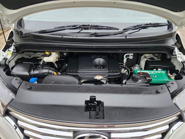 2021-Hyundai-H-1-25-CRDi-Elite-Auto-12-seat image:13