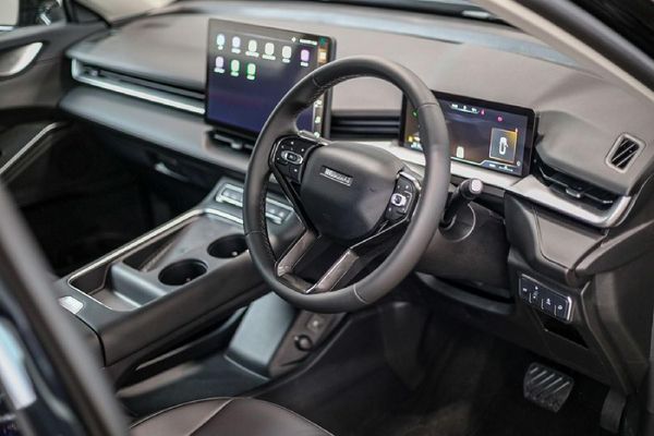 2025-Haval-H6-15T-Hybrid-Luxury-DHT image:9