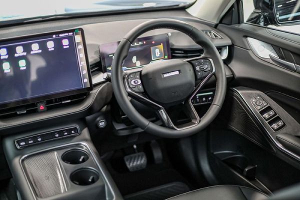 2025-Haval-H6-15T-Hybrid-Luxury-DHT image:10