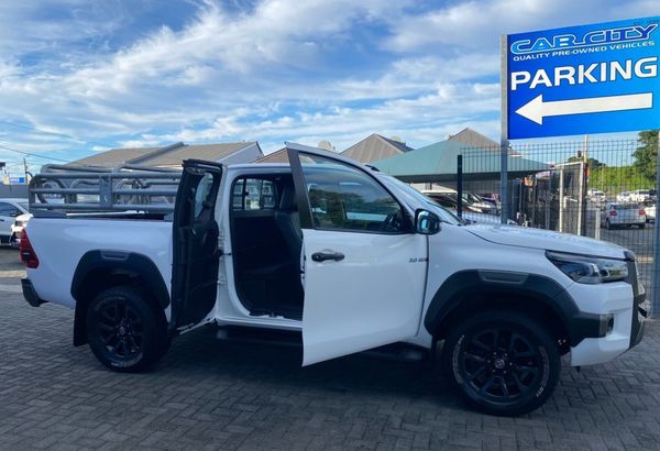 2024-Toyota-Hilux-28-GD-6-Raised-Body-Legend-4x4-Auto-Extended-Cab image:6