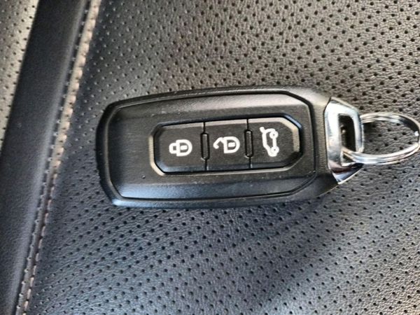 2025-Ford-Territory-18T-Trend image:16