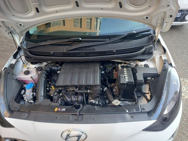 2024-Hyundai-Grand-i10-12-Fluid image:8