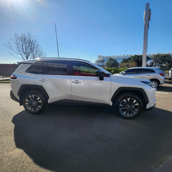 2026-Toyota-RAV4-20-VX-CVT-Auto image:7