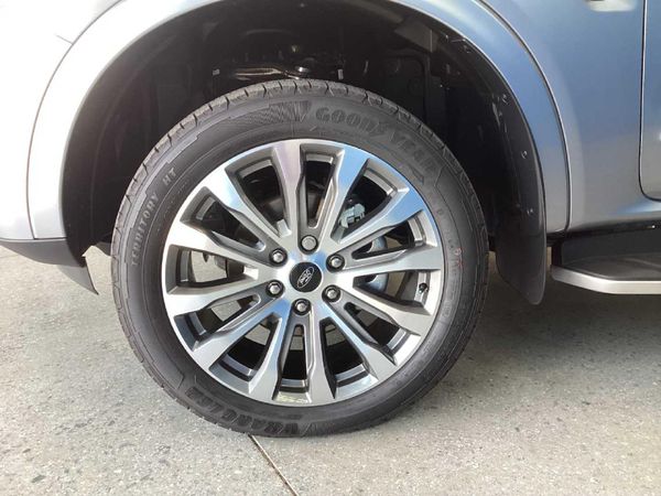 2026-Ford-Everest-30D-V6-Platinum-AWD-Auto image:4