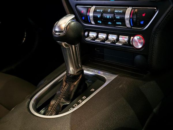 2022-Ford-Mustang-50-GT-Auto image:14