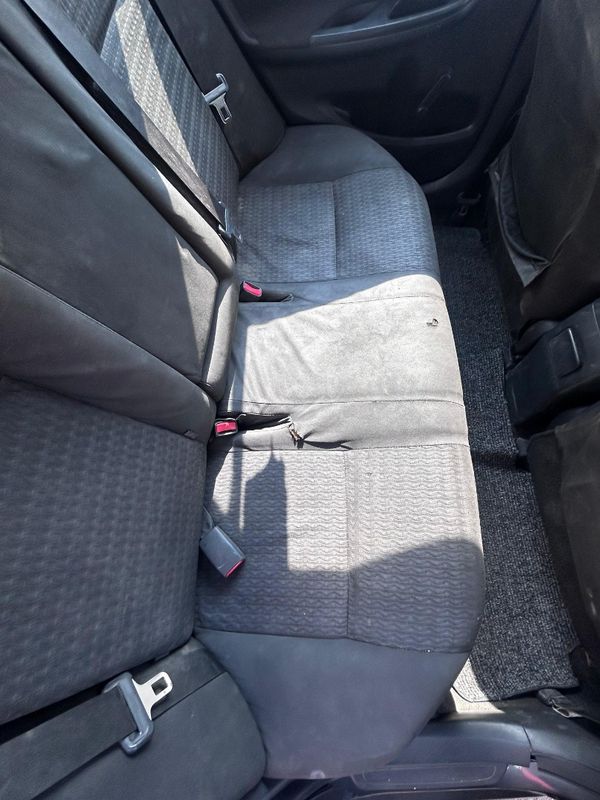 2011-Toyota-Corolla-16-Professional image:7